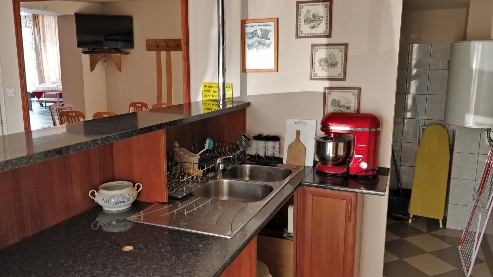 Novakporta Vendeghaz Apartment Lakhegy Екстериор снимка